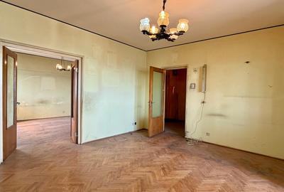 Apartament cu 3 camere decomandat în Universitate