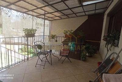 Vila D+P+1 -adiacent Sos Oltenitei -6 camere - 27