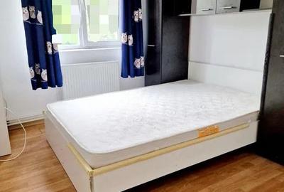 Apartament cu 2 camere semidecomandat, mobilat în Podu Roș