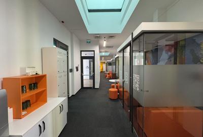 Cladire de birouri consolidata si renovata de inchiriat in *Centrul Vechi* - 16