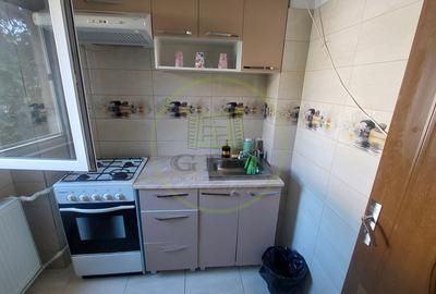 Garsoniera semidecomandata, etajul 1, Cartier Rovine zona Gradinita Pinochio - 3