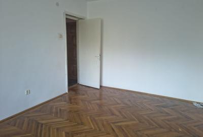 OFERTA TOMIS 1 3 CAMERE SEMI,78 MP PRET 149000 EURO - 5