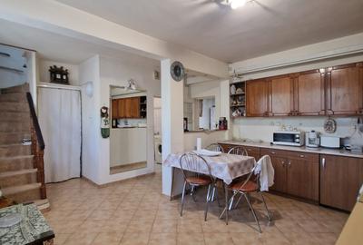 Eroii Revolutiei -  Casa  locuibila - teren 363 mp - deschidere 20.71 mp - P+1E - 1