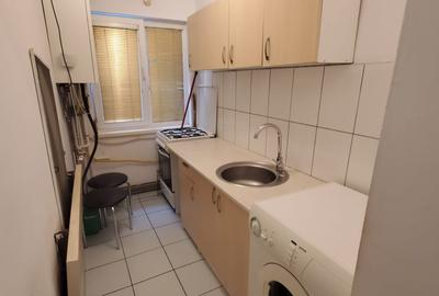 Apartament 2 camere, parter cu centrala .. zona Dacia - 1