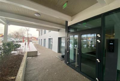 Spatiu comercial nou de inchiriat 107 mp, in complexul Avanera - 4