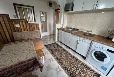 Apartament de vânzare - Zona Vasile Aaron - 6