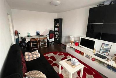 Apartament cu 2 camere decomandat în Podu Roș