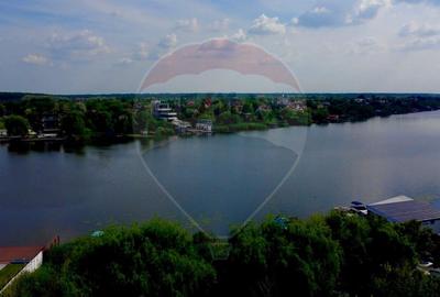 Vila la Lacul Snagov deschidere 21 ml,  ponton propriu - 2