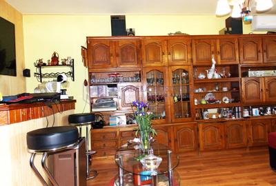 I.C.I.L. - Apartament 2 camere, transformat in 3 camere - 4