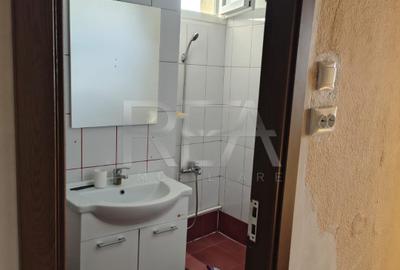 Apartament 3 Camere , Semi-Decomandat , Alexandru Obregia - 7