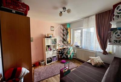 Apartament 3 camere, etaj 3, centrala proprie, zona Lipovei - 4