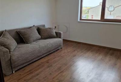 Apartament 2 camere - 70 mp - Mosnita noua - zona foarte buna - parcare - curte - 1