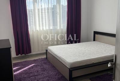 Apartament cu 3 camere semidecomandat, mobilat în Florești
