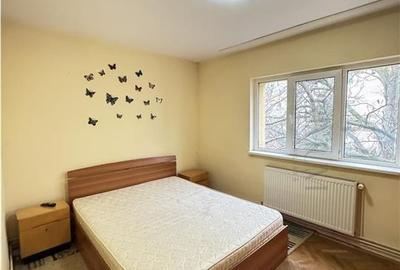 Apartament cu 2 camere semidecomandat, mobilat în Complex Studențesc