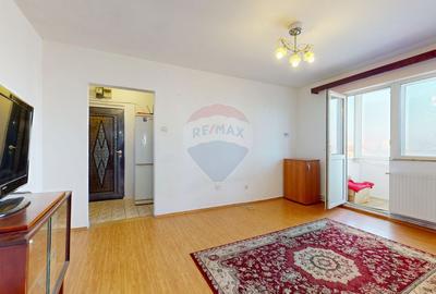 Apartament cu 2 camere semidecomandat în Florilor