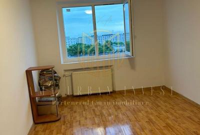 Berceni metrou piata sudului sau aparatorii pratriei bloc reabilitat - 1