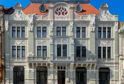 Apartament spațios în clădire istorică – 70 mp, Palatul Istvan Nemes - 1