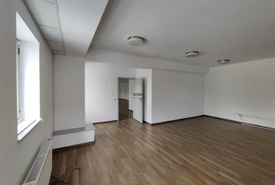 Spatii Birouri - 200 mp - Zona Sub Arini - 9