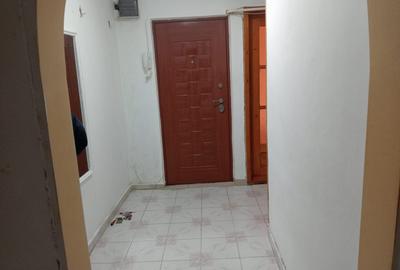- Apartament 2 camere, Calarasi 4, parter cu balcon 15,3 mp. - 7