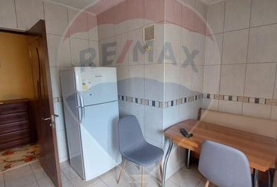 Apartament cu 2 camere de inchiriat - 3