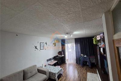 Garsoniera de vanzare, zona Mall Vitan - 3