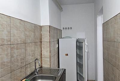 Garsoniera, parter cu balcon, Maratei, ideal pentru locuit sau investitie - 9