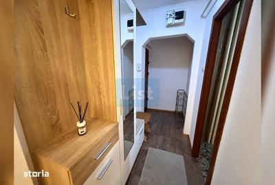 APARTAMENT 3 CAMERE DE VANZARE ,CARTIER CRAIOVITA NOUA -ZONA MATERNA - 2