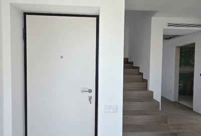 Apartament penthouse in Pipera - 5 camere si terasa - 13
