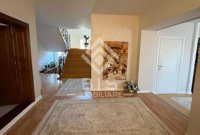 Proprietate exclusiva - zona Unirea - 11