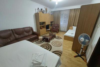 TECHIRGHIOL, CENTRAL, VILA  D+P+1, DESCHIDERE PE COLT, 5 CAMERE, 5 BAI - 21