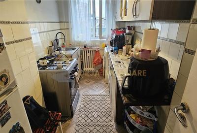 Apartament cu 4 camere semidecomandat, mobilat în Mănăștur