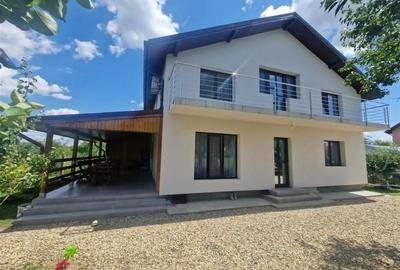 Casa P+M de vanzare Sabareni - 1