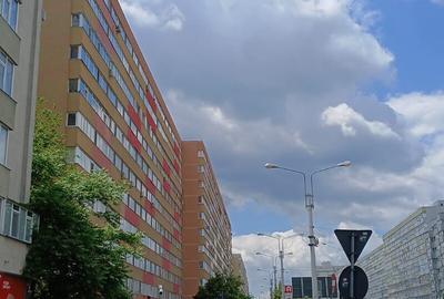 Apartament cu 3 camere decomandat în Pantelimon