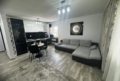 Apartament cu 2 camere semidecomandat, mobilat în Central