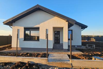Casă nouă 4 camere Balotești, lângă pădure: 120mp, terasă 20mp, curte 500mp - 2