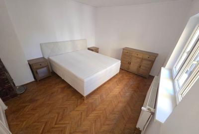 Casă individuală cu 5 camere în Andrei Mureșanu