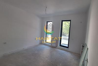 Apartament cu 3 camere decomandat în Metalurgiei