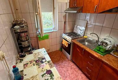 Apartament 4 camere Rovine-Posta , Etaj 1 - 7
