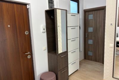 Apartament cu 2 camere semidecomandat în Parcul Carol
