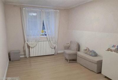 Victoriei-Popa Tatu, Apartament cochet, in vila, 6 camere, la cheie - 13