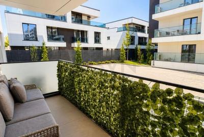 Apartament cu 3 camere semidecomandat, mobilat în Pipera
