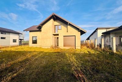 Casa individuala cu garaj si subsol 5 camere Vorovesti - 3
