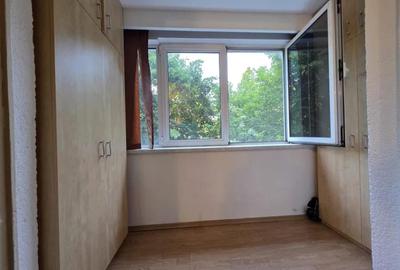 Vanzare Apartament 3 Camere Semidecomandat Berceni-Straduintei - 5