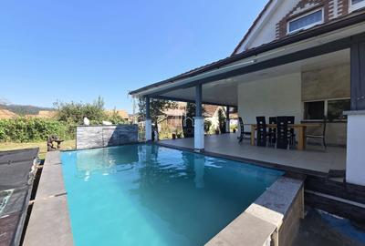 Casa cu piscina, 3450 Mp suprafata teren, Albesti, Mures - 1