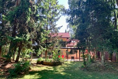 Casă individuală cu 5 camere în Corbeanca