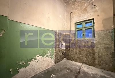 VÂNZARE VILĂ | FOIȘORUL DE FOC | 3 CAMERE - 8