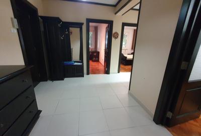 De inchiriat apartament  3  camere zona centrala- langa hotel Central - 3