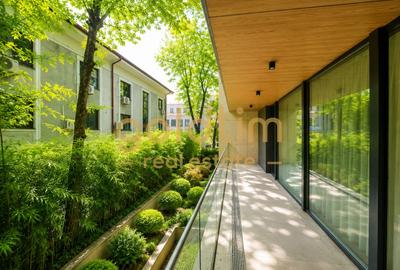 Apartament cu 2 camere semidecomandat, mobilat în Primăverii