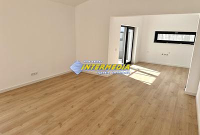 CASA NOUA I 90 MP I FINISATA LA CHEIE I ASFALT I TOATE UTILITATILE I - 3