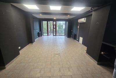Spațiu comercial, de 36.71 mp, în Nord